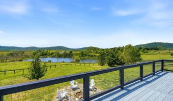 23 WHITE HORSE HILL Ln, Amissville, VA 20106