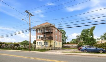 612 Rathbun St, Blackstone, MA 01504