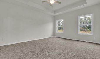 131 Hunter Ridge Dr, Boiling Springs, SC 29316
