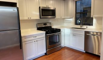 29712 Strawberry Hill Dr, Agoura Hills, CA 91301