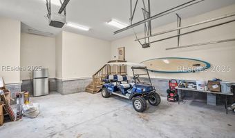 30 Dolphin Point Dr, Beaufort, SC 29907