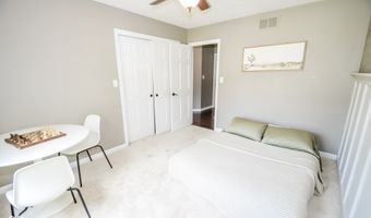 8339 Hill Gail Dr, Indianapolis, IN 46217