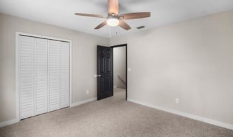 67 W 8TH St, Atlantic Beach, FL 32233