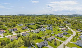 40 Hillview Dr, Bangor, ME 04401
