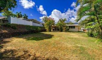 1324 Kuuna St, Kailua, HI 96734