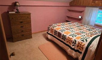 86 S MAIN St, Albion, PA 16401