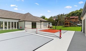 209 Carriage Hill Ln, Heath, TX 75032