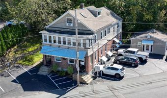 15 Thomas St C, North Providence, RI 02911