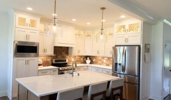 6579 Summer Shade Cir, Alvaton, KY 42122