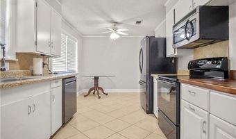 1710 PLANTATION Dr, Alexandria, LA 71301