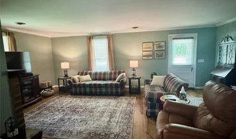 300 Blackmon St S, Bethune, SC 29009