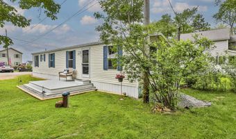 100-102 Tucker Shore Rd, Belmont, NH 03220