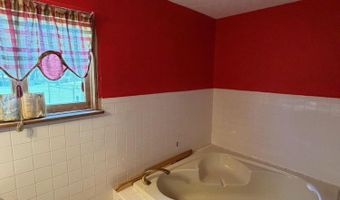 1010 N Main St, Barbourville, KY 40906