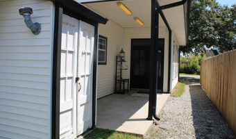 120 Cotton St, Belle Chasse, LA 70037