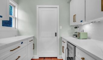 5110 N 19TH Rd N, Arlington, VA 22207