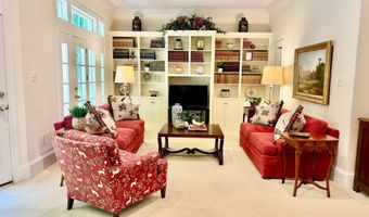 8011 SUMMER MILL Ct, Bethesda, MD 20817