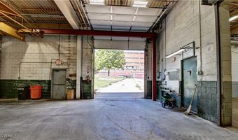 96 E Miller Ave, Akron, OH 44301