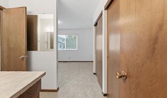 6760 SW 199TH Ct, Beaverton, OR 97078