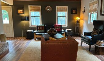 581 E Side Dr, Alton, NH 03810