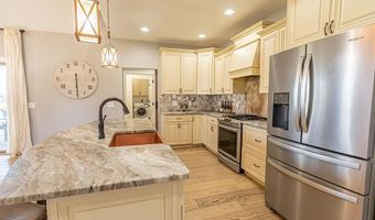 15590 Piper Spring Ave, Abingdon, VA 24210