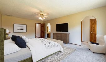5900 LOS HERMANOS Ct NE, Albuquerque, NM 87111