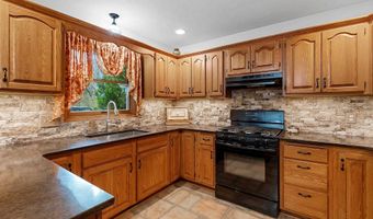 3892 COUNTY ROAD J, Abrams, WI 54101