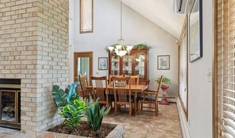 4 Wilbur Rd, Lincoln, RI 02865