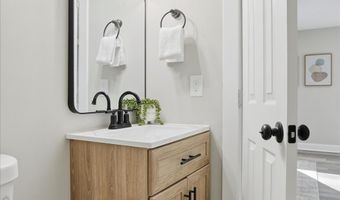 6449 WOODGREEN Cir, Baltimore, MD 21207