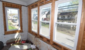 1132 Main St, Aliquippa, PA 15001