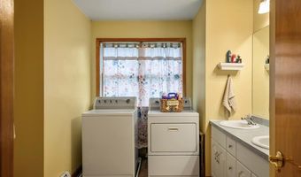 84 Gower Rd, Albrightsville, PA 18210