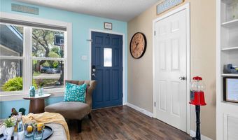 1307 W Palm Dr, Aransas Pass, TX 78336