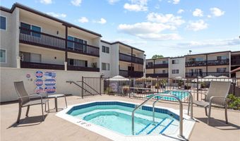5334 Lindley Ave 125, Encino, CA 91316