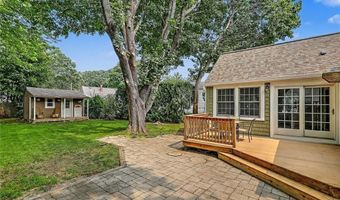 88 Nichols Rd, North Kingstown, RI 02852