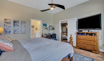 15 Woodchuck Dr, Barnegat, NJ 08005