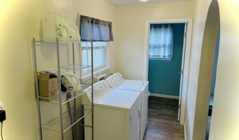 405 W 20th St, Auburn, IN 46706