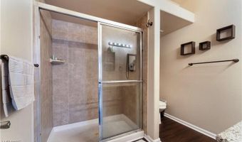 6704 Dorita Ave 202, Las Vegas, NV 89108