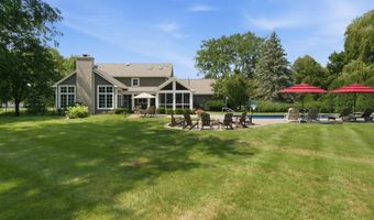 23855 W Sarah Ct, Antioch, IL 60002