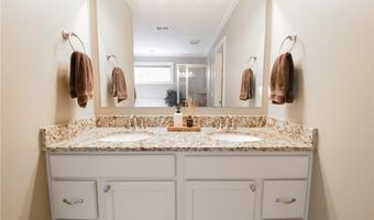 771 SHELTON COVE Ln, Auburn, AL 36832