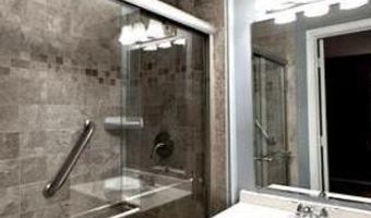 7753 PATRIOT Dr 21, Annandale, VA 22003