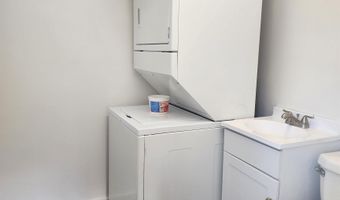 206 E 9th St, Atlantic, IA 50022