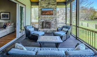 214 Pasture Ln, Banner Elk, NC 28604