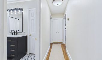 38 Mary Carroll St, Auburn, ME 04210