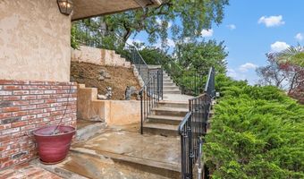 10913 Treeside Ln, Escondido, CA 92026