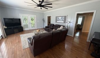 1414 Hickory St, Albertville, AL 35950