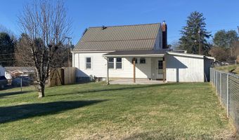 262 Clay St, Alderson, WV 24910