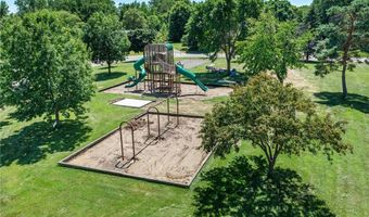 1415 County Road E W, Arden Hills, MN 55112