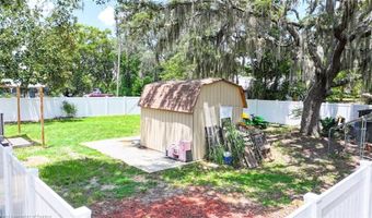 921 W Winifred St, Avon Park, FL 33825