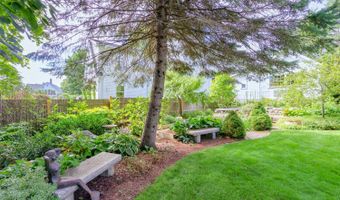 124 Union St, Belfast, ME 04915