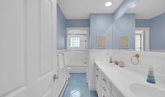 842 East Ave, Bay Head, NJ 08742