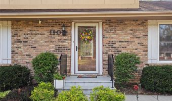 110 10th Ave NW, Altoona, IA 50009